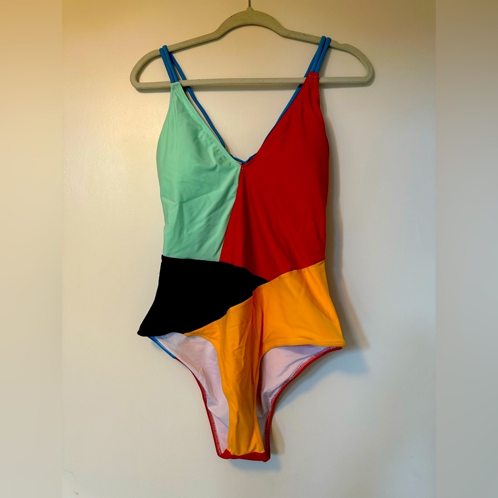 NWT Color Blocking One Piece Swimsuit